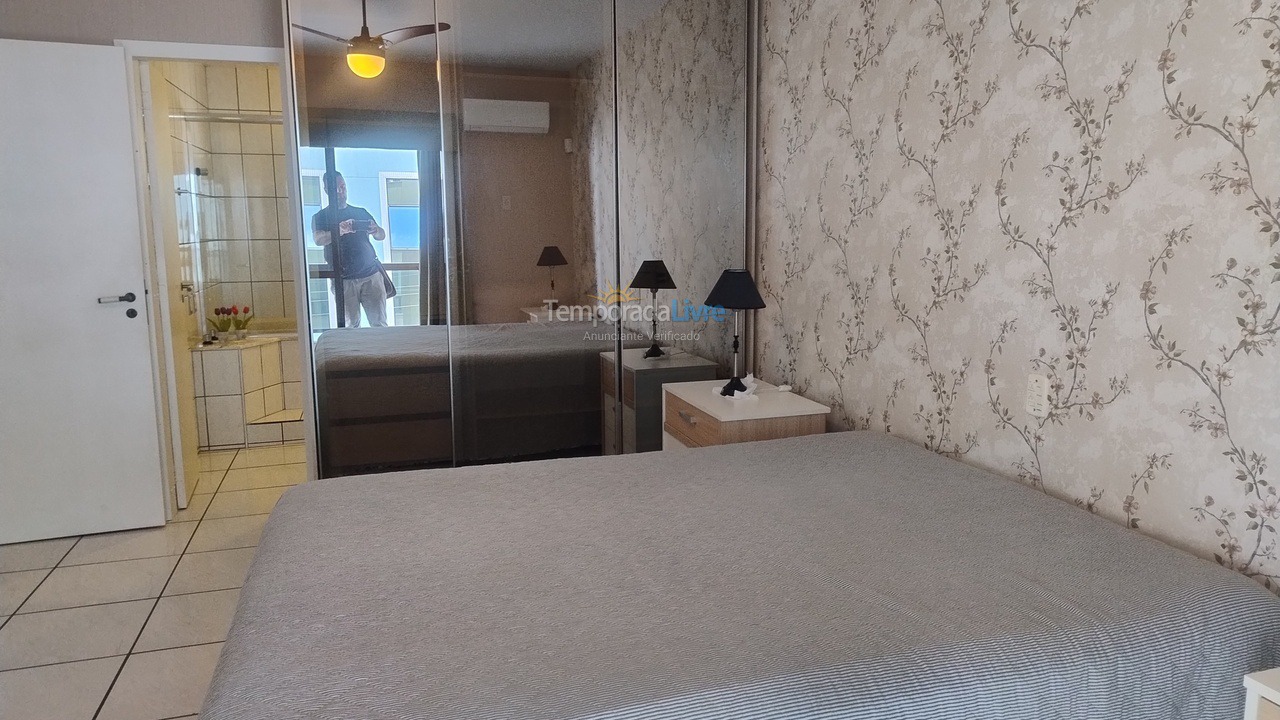 Apartment for vacation rental in Itapema (Meia Praia)