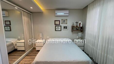 House with 4 suites in Jurere Internacional