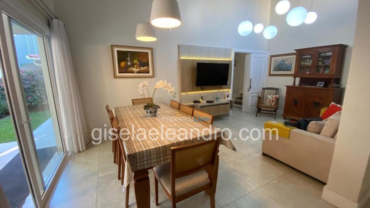 House for vacation rental in Florianopolis (Jurerê Internacional)