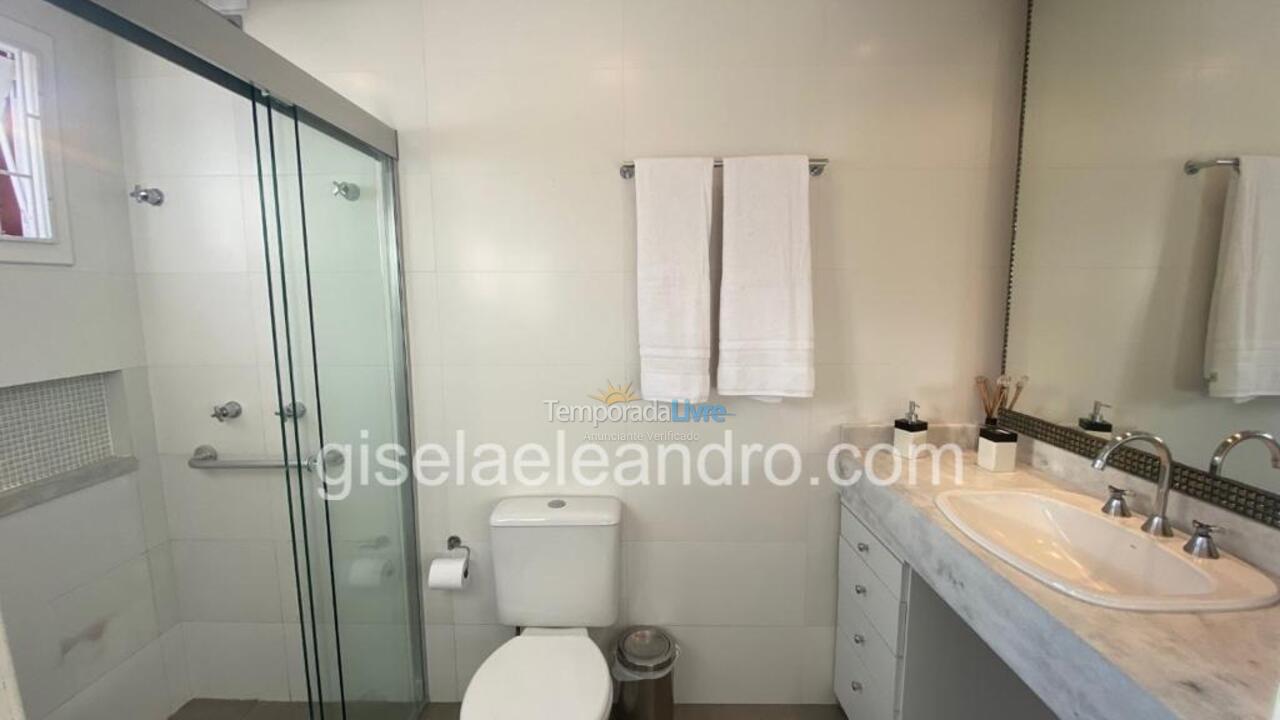 House for vacation rental in Florianopolis (Jurerê Internacional)