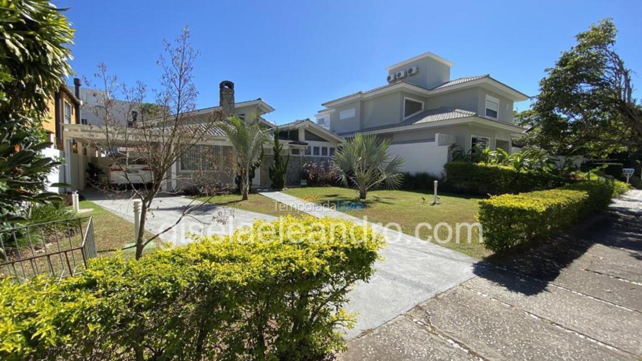 House for vacation rental in Florianopolis (Jurerê Internacional)