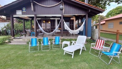 Beautiful 4 bedroom beachfront house in Praia dos Ingleses Florianópolis