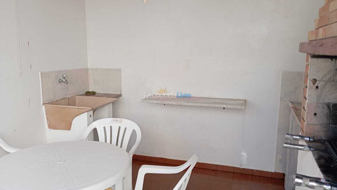 Casa para aluguel de temporada em Ubatuba (Lagoinha)