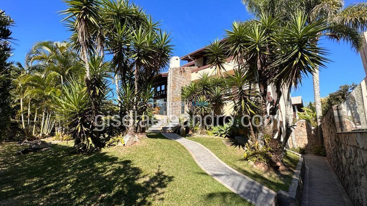 House for vacation rental in Florianopolis (Jurerê Internacional)