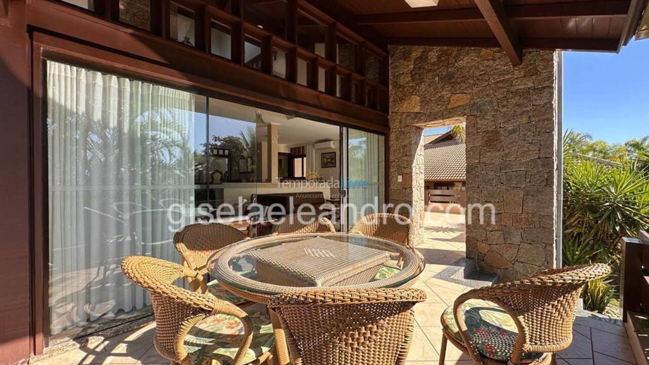House for vacation rental in Florianopolis (Jurerê Internacional)