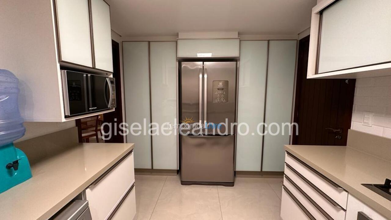 House for vacation rental in Florianopolis (Jurerê Internacional)