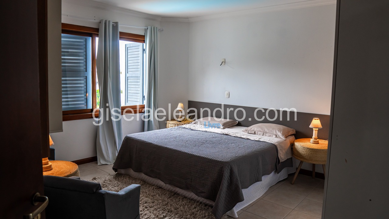 House for vacation rental in Florianopolis (Jurerê Internacional)