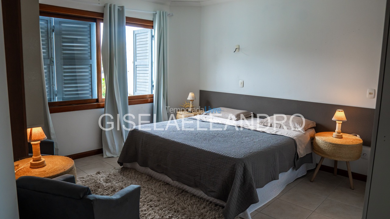 House for vacation rental in Florianopolis (Jurerê Internacional)