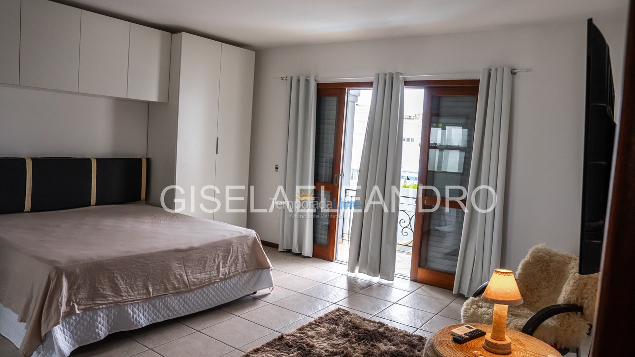 House for vacation rental in Florianopolis (Jurerê Internacional)