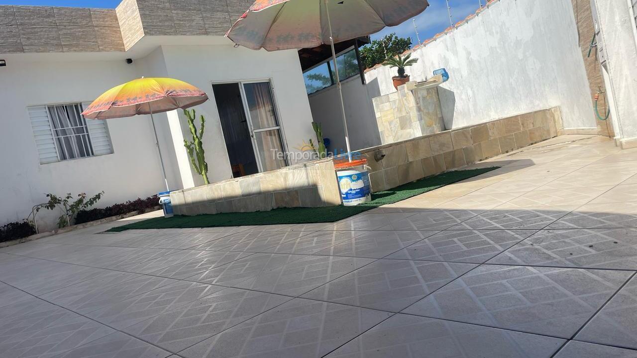 House for vacation rental in Itanhaém (Balneario Jequetiba)