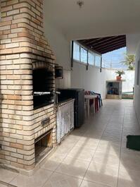 Pé na Areia, swimming pool, barbecue, monitoring and Wi-Fi.