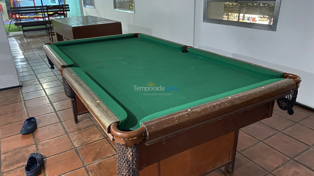 Apartamento para alquiler de vacaciones em Guarujá (Pitangueiras)