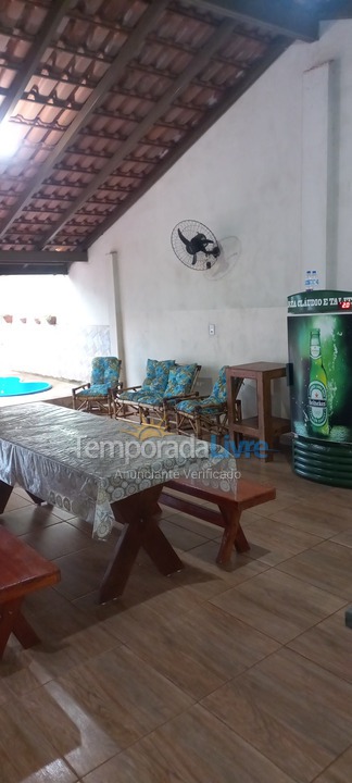 Casa para aluguel de temporada em Miguelópolis (São Paulo Brasil)