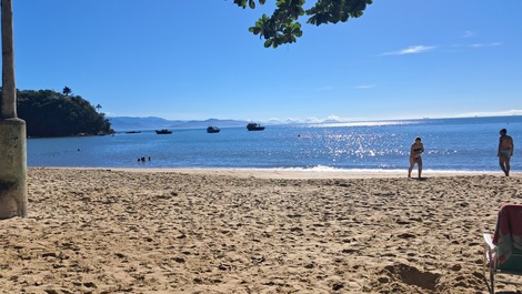 Praia das cigarras.