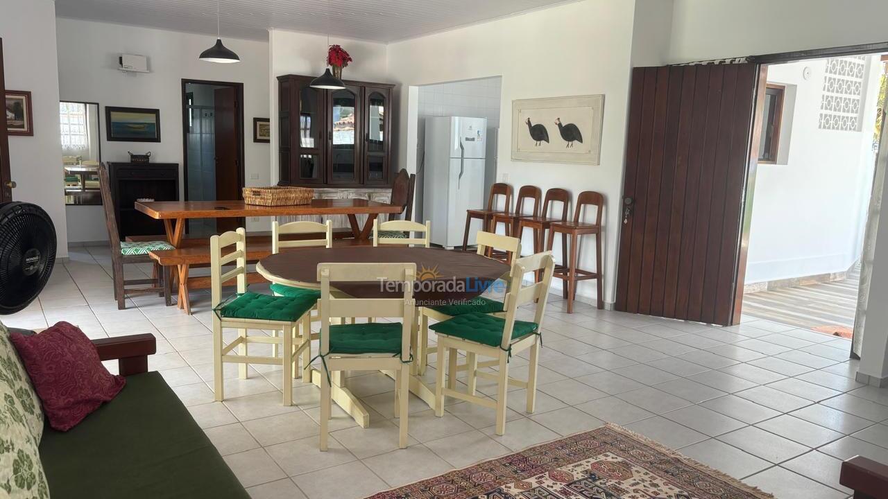 Casa para alquiler de vacaciones em Ubatuba (Praia do Tenório)