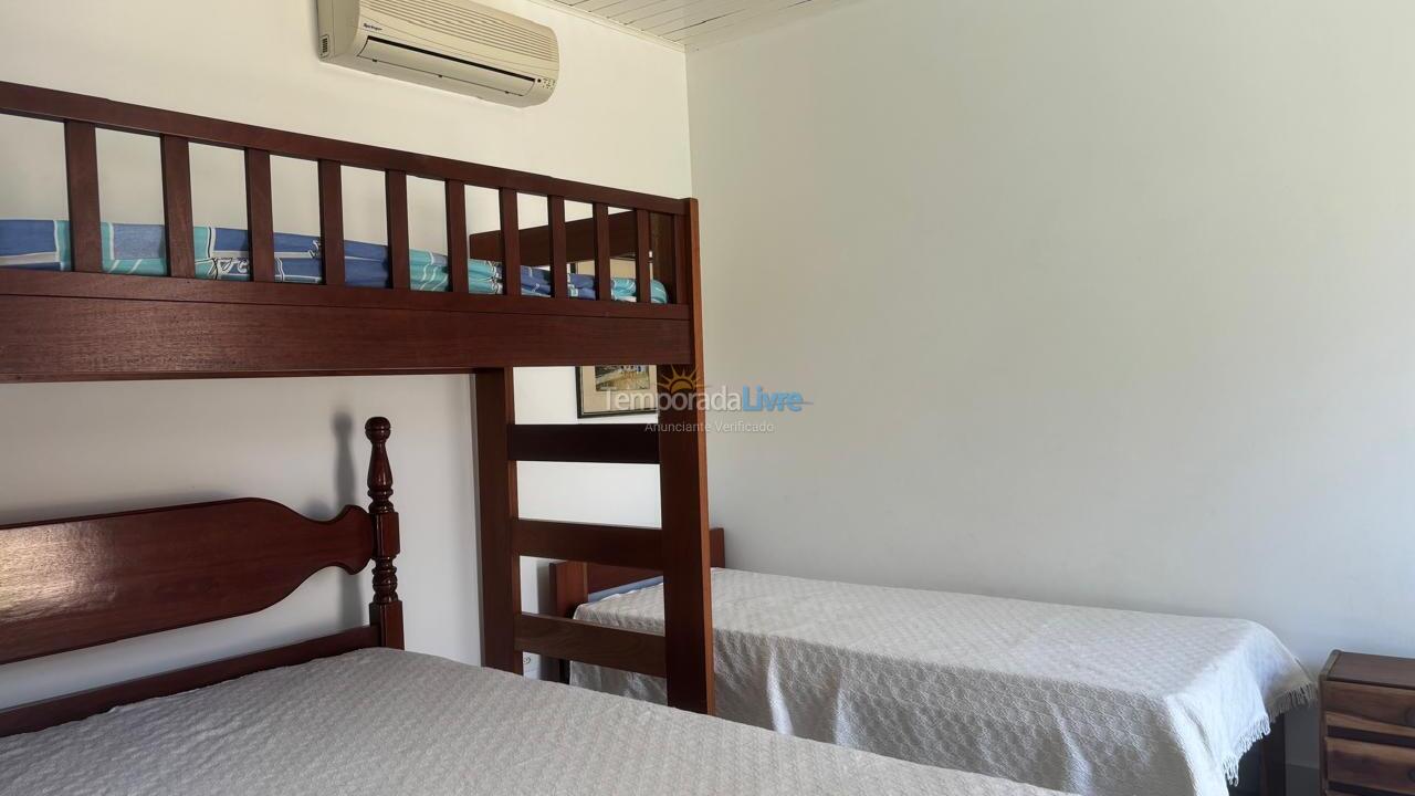 Casa para alquiler de vacaciones em Ubatuba (Praia do Tenório)