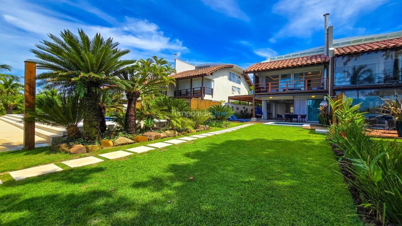 Casa para aluguel de temporada em São Sebastião (Barra do Una)