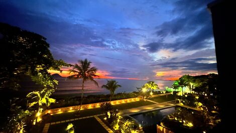 Belíssima Casa Frente ao Mar em Barra do Una Locação e Venda !