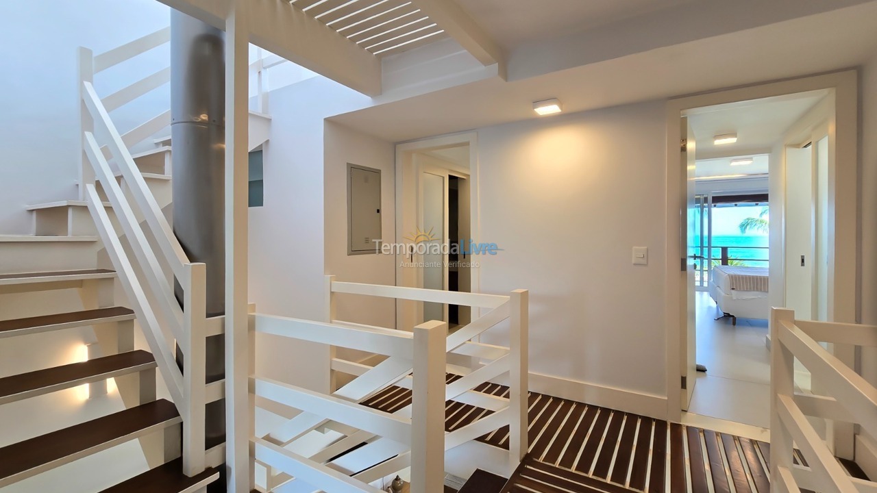 Casa para aluguel de temporada em São Sebastião (Barra do Una)