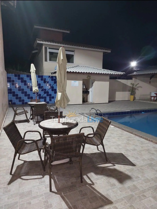 Casa para aluguel de temporada em Camaçari (Barra do Jacuípe)