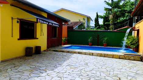 CASA COM PISCINA EM BERTIOGA INDAIÁ