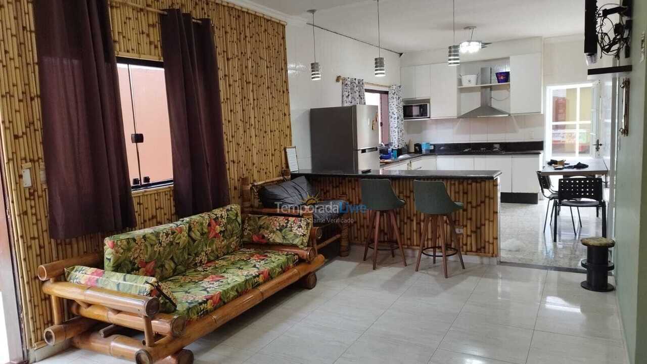 Casa para aluguel de temporada em Bertioga (Praia do Indaiá)