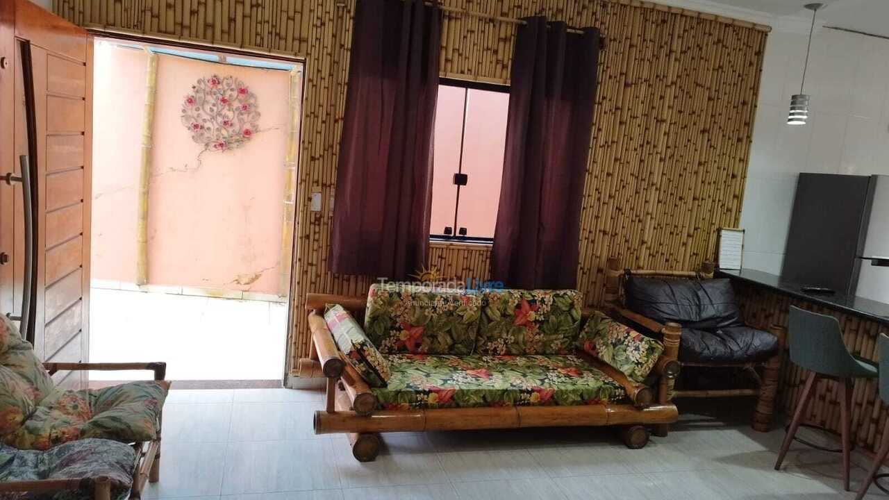 Casa para aluguel de temporada em Bertioga (Praia do Indaiá)