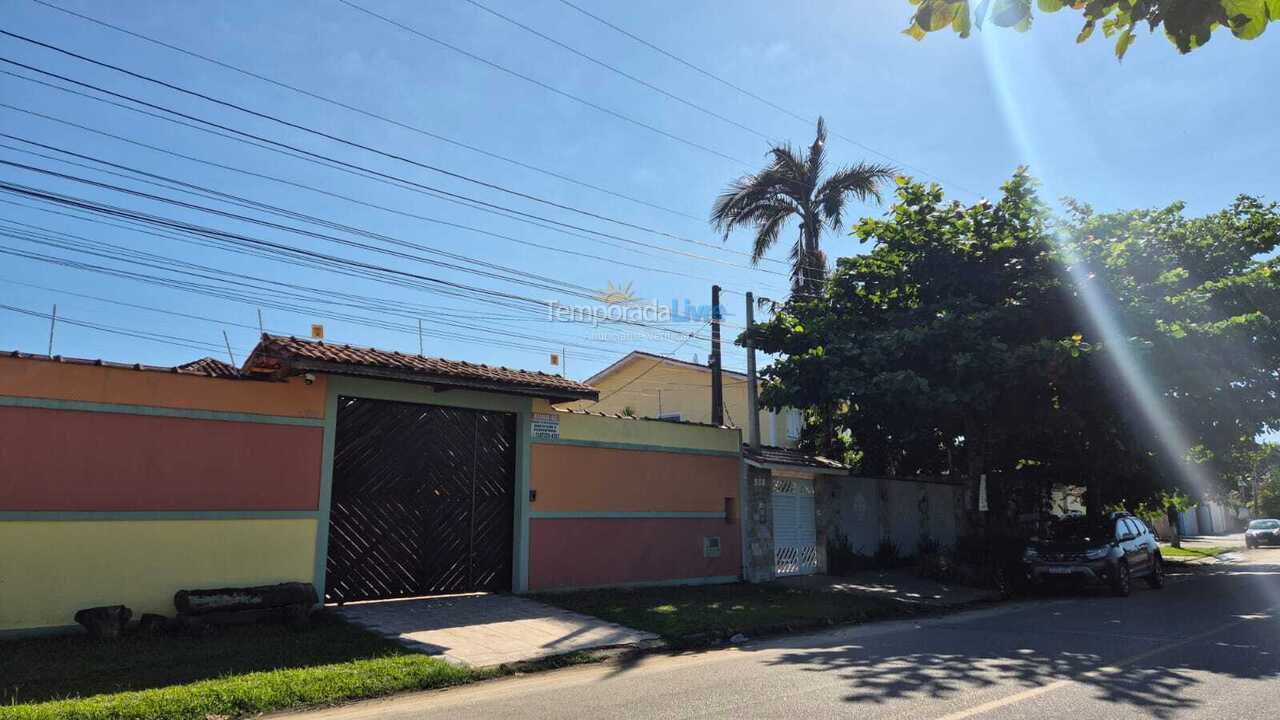 Casa para aluguel de temporada em Bertioga (Praia do Indaiá)