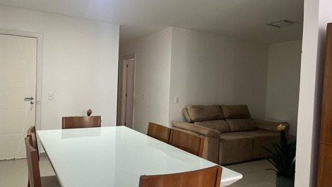 Ed Dubai 2 - 4 bedrooms, 2 suites and 3 bedrooms with air conditioning, 2 garages