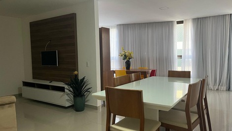 Ed Dubai 2 - 4 bedrooms, 2 suites and 3 bedrooms with air conditioning, 2 garages