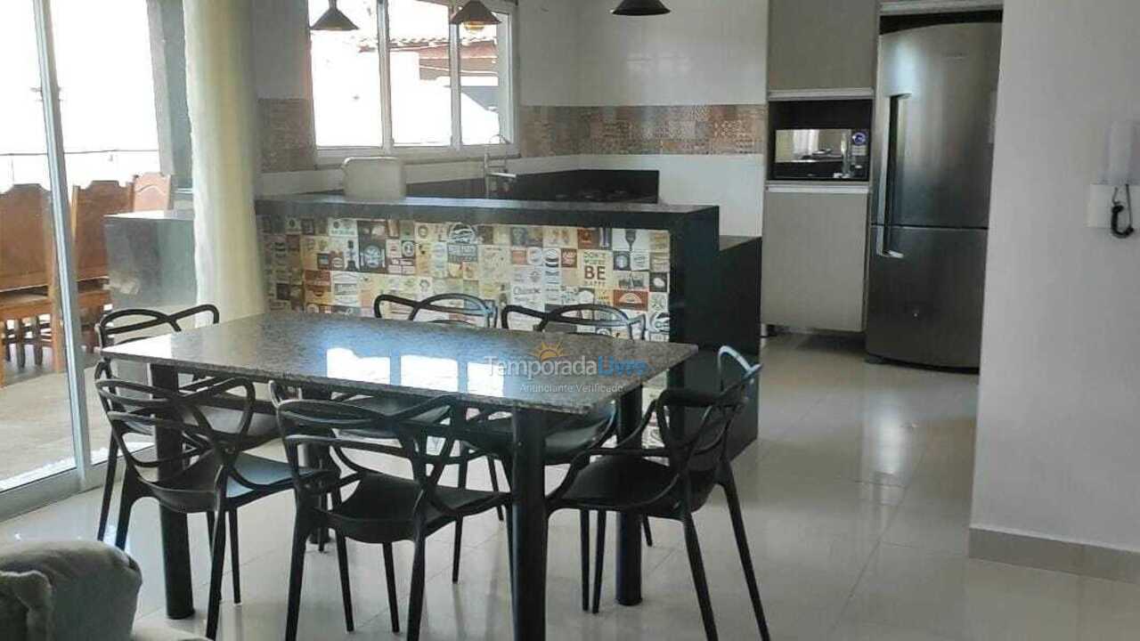 Casa para aluguel de temporada em Bertioga (Praia de Guaratuba)