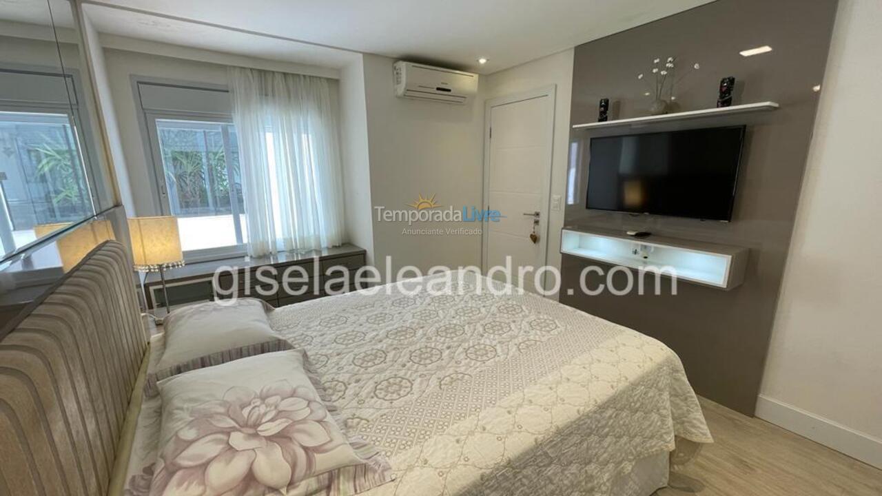 House for vacation rental in Florianopolis (Jurerê Internacional)