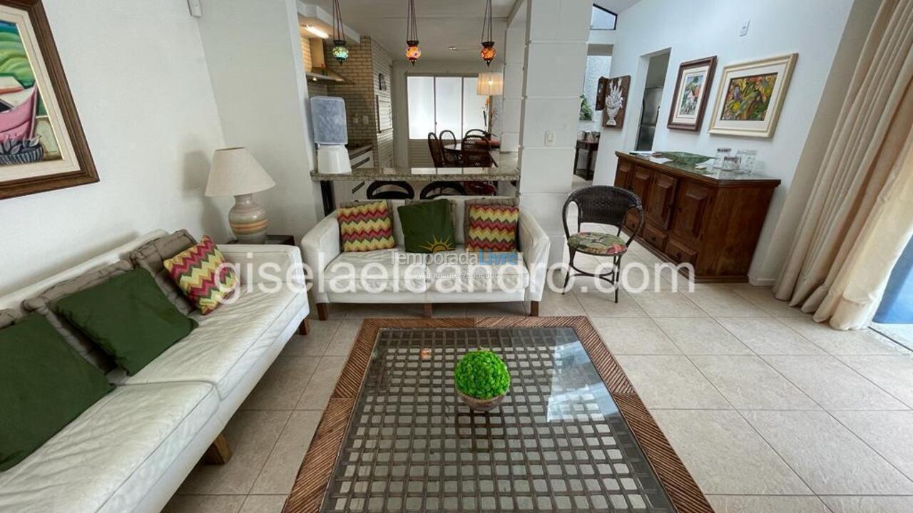 House for vacation rental in Florianopolis (Jurerê Internacional)