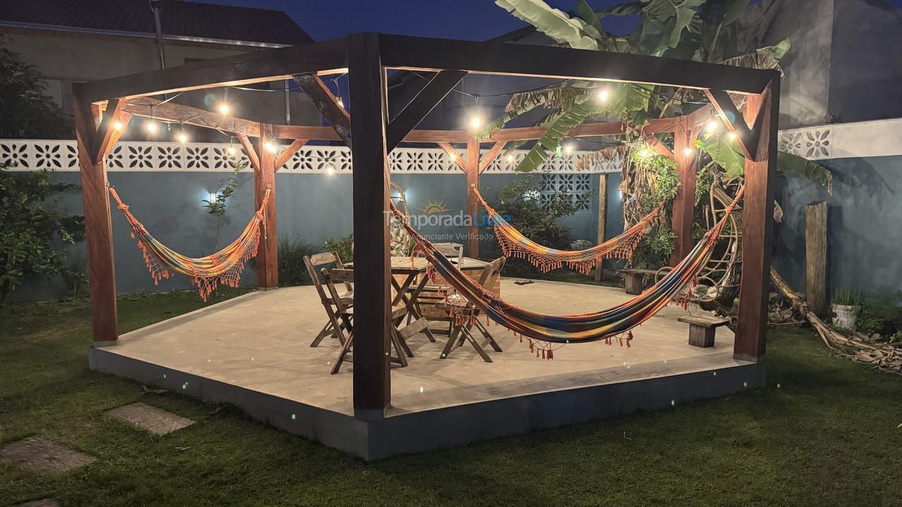 Casa para aluguel de temporada em São Francisco do Sul (Vila da Glória)