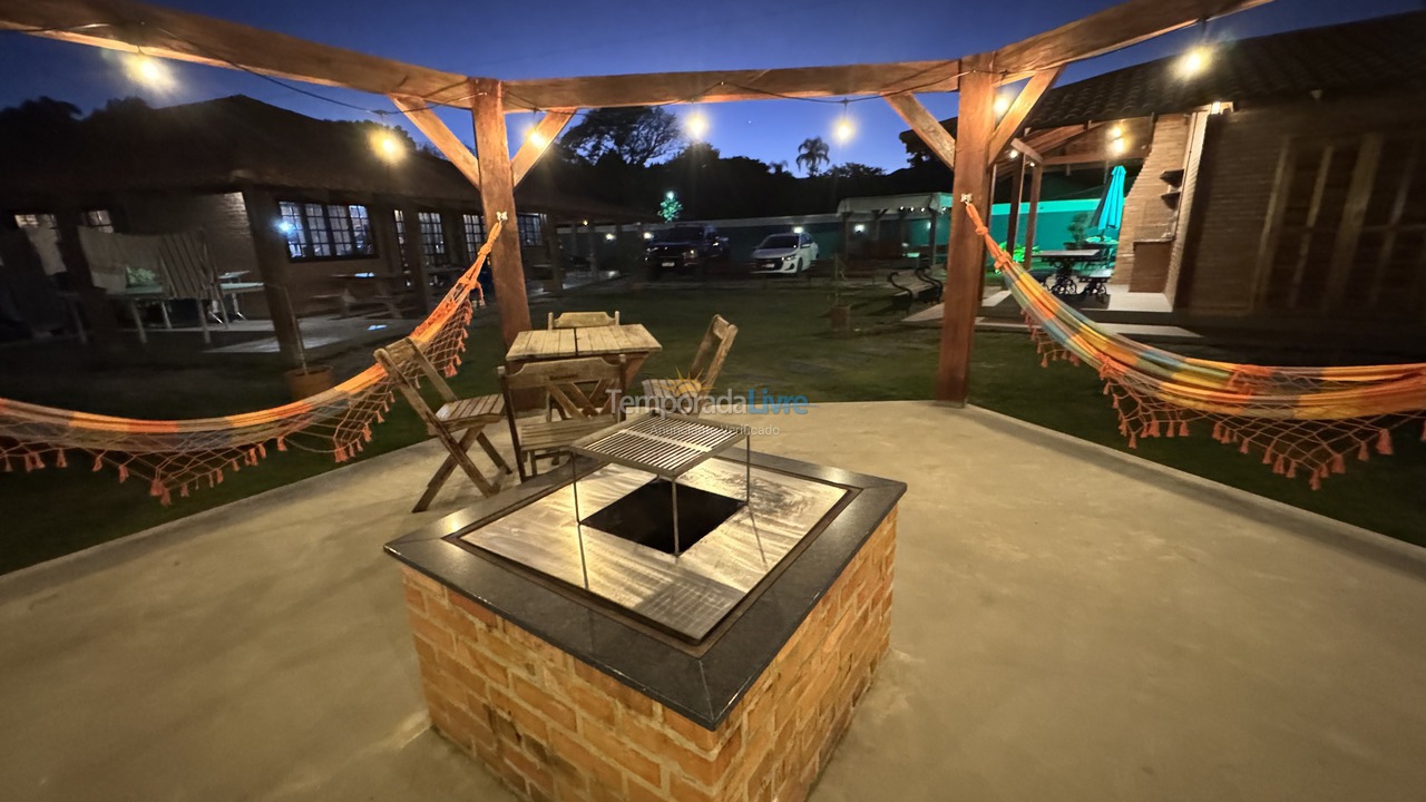 Casa para aluguel de temporada em São Francisco do Sul (Vila da Glória)