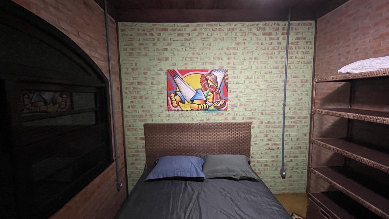 Casa para aluguel de temporada em São Francisco do Sul (Vila da Glória)