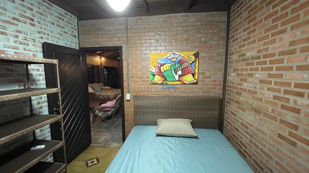 Casa para aluguel de temporada em São Francisco do Sul (Vila da Glória)