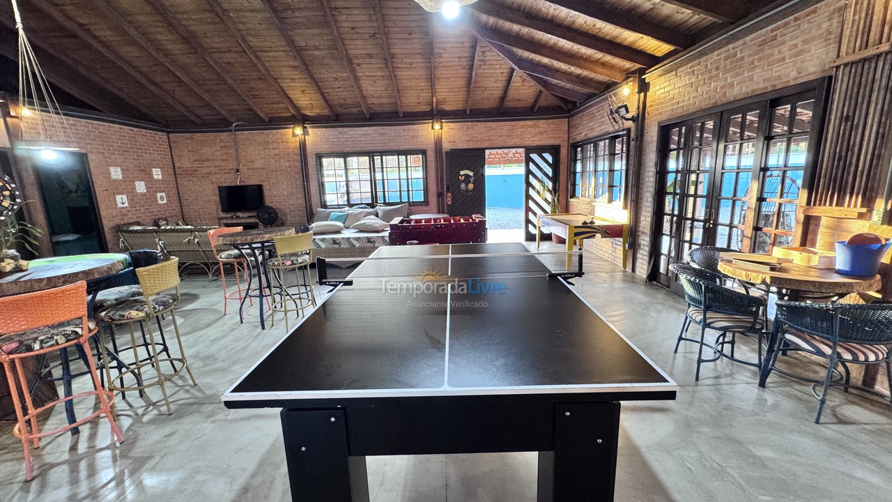 Casa para aluguel de temporada em São Francisco do Sul (Vila da Glória)