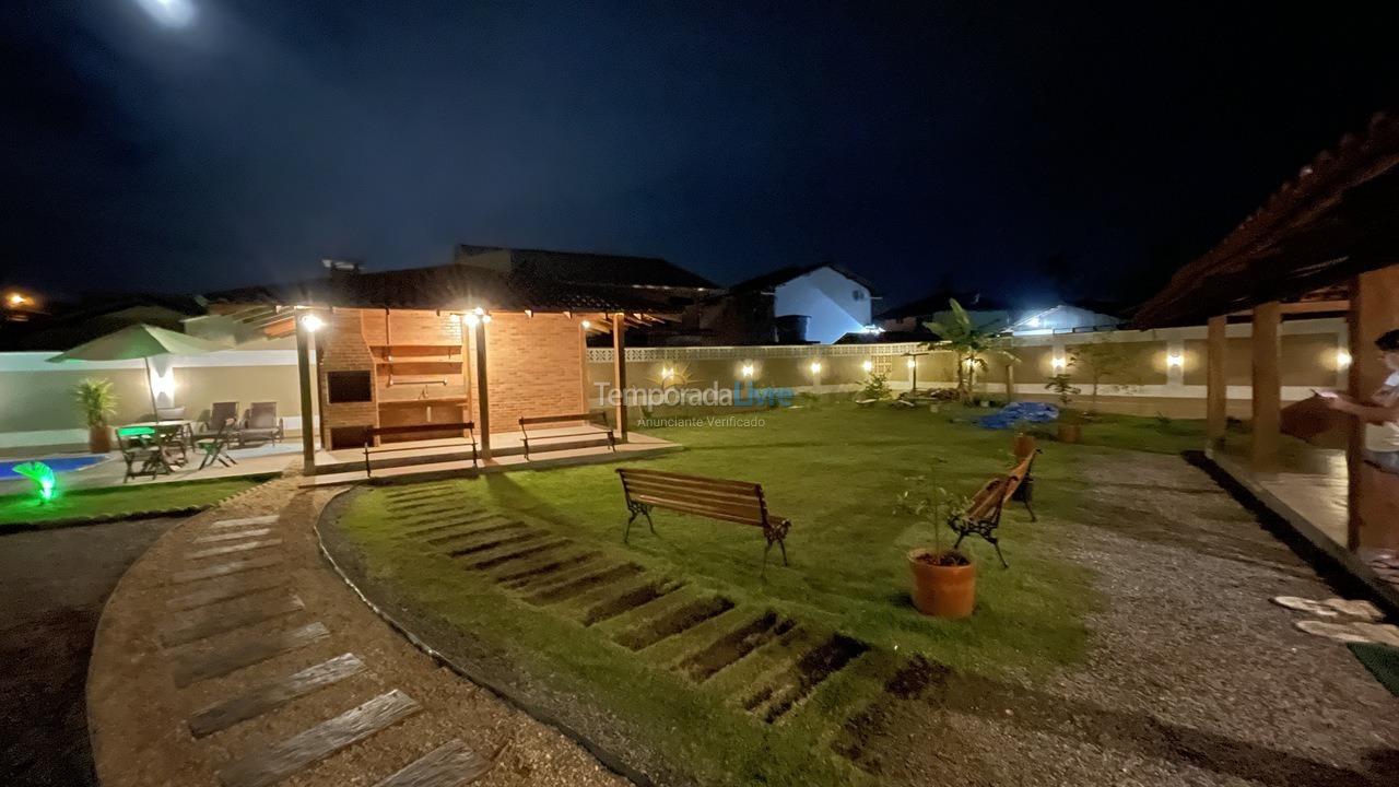 Casa para aluguel de temporada em São Francisco do Sul (Vila da Glória)