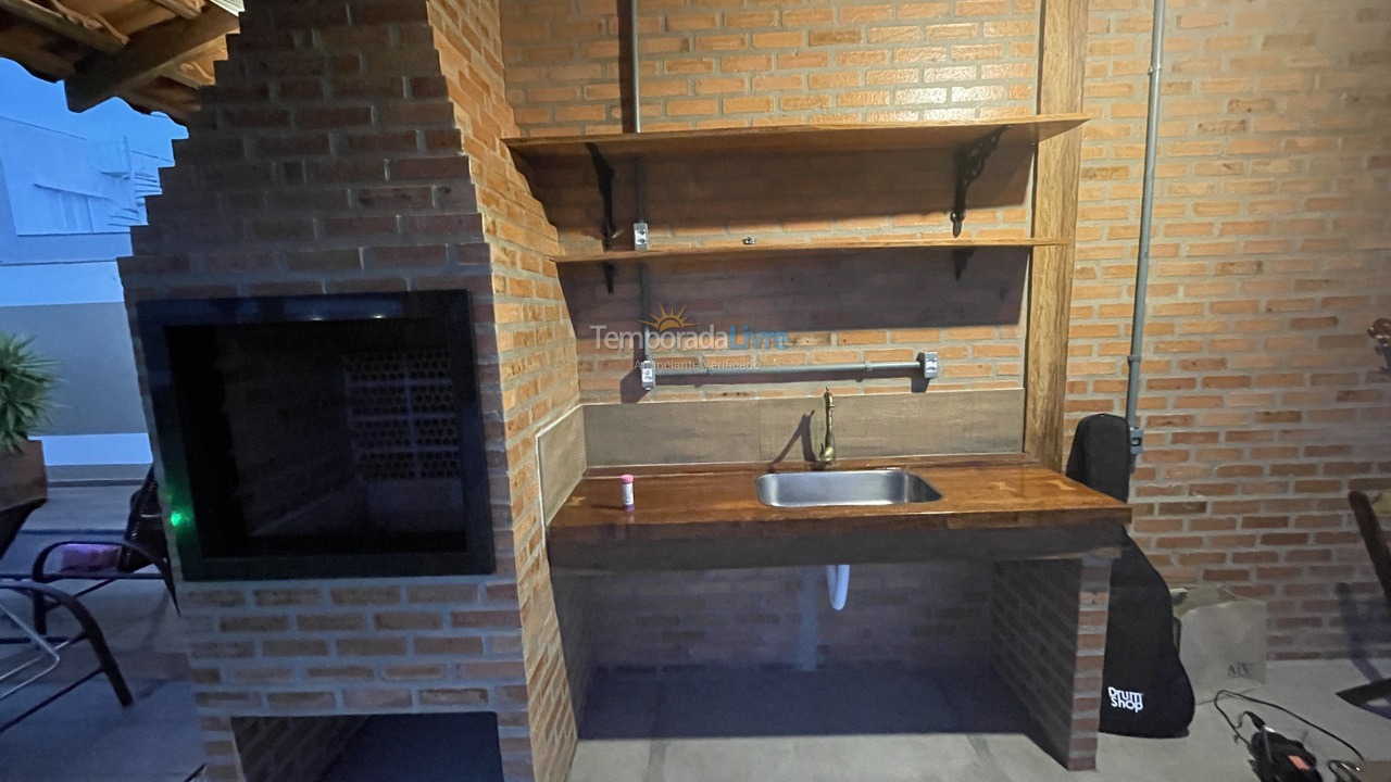 Casa para aluguel de temporada em São Francisco do Sul (Vila da Glória)