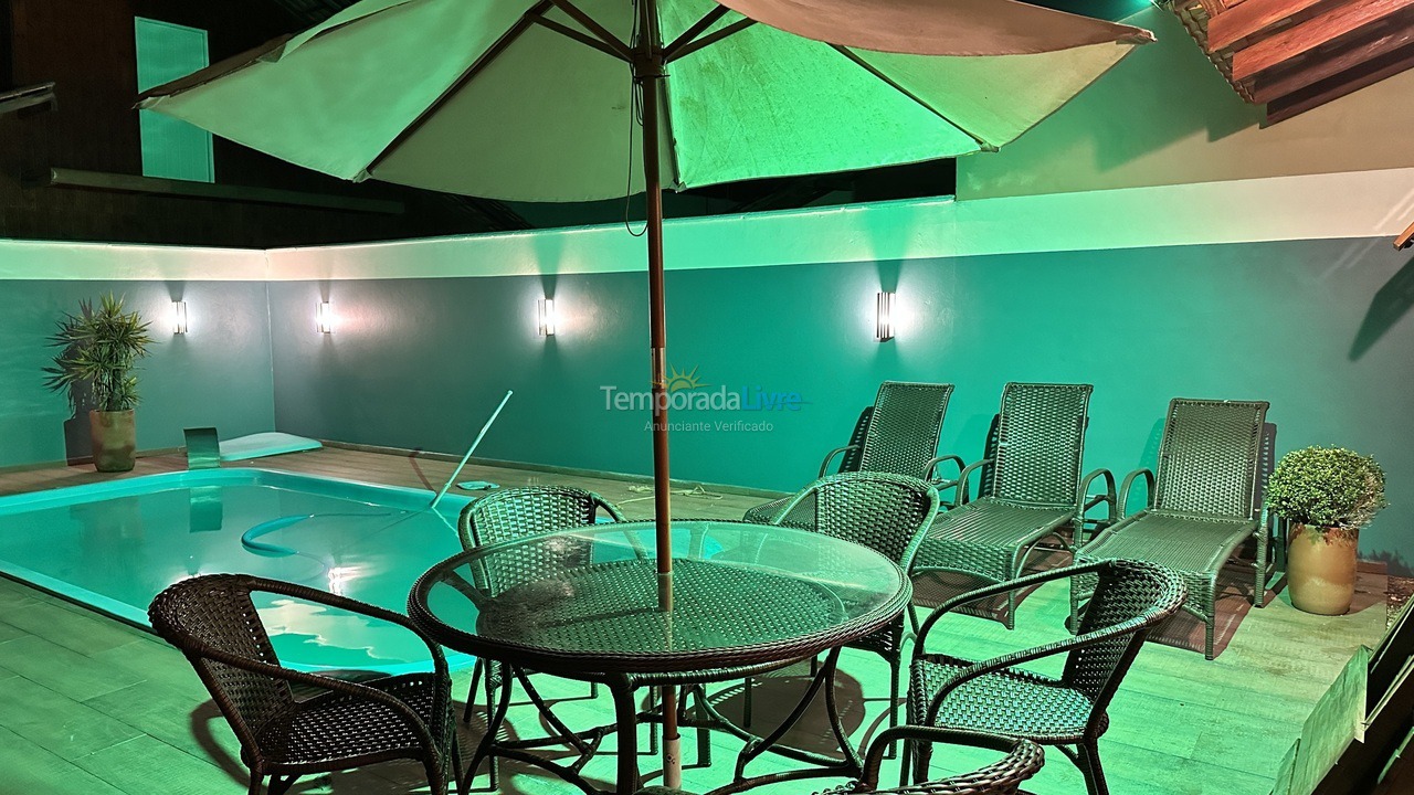 Casa para aluguel de temporada em São Francisco do Sul (Vila da Glória)