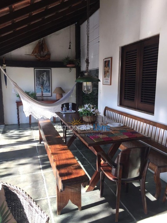 Casa para aluguel de temporada em São Sebastião (Barra do Una)