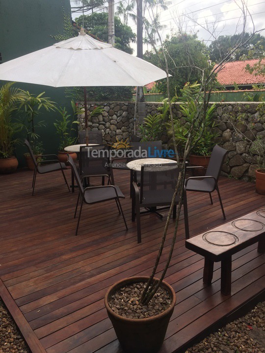 Casa para aluguel de temporada em São Sebastião (Barra do Una)