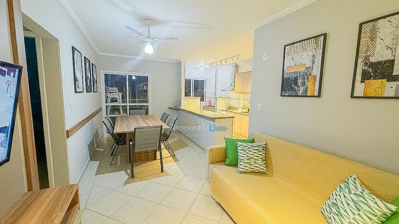 Apartamento para aluguel de temporada em Ubatuba (Praia Grande)