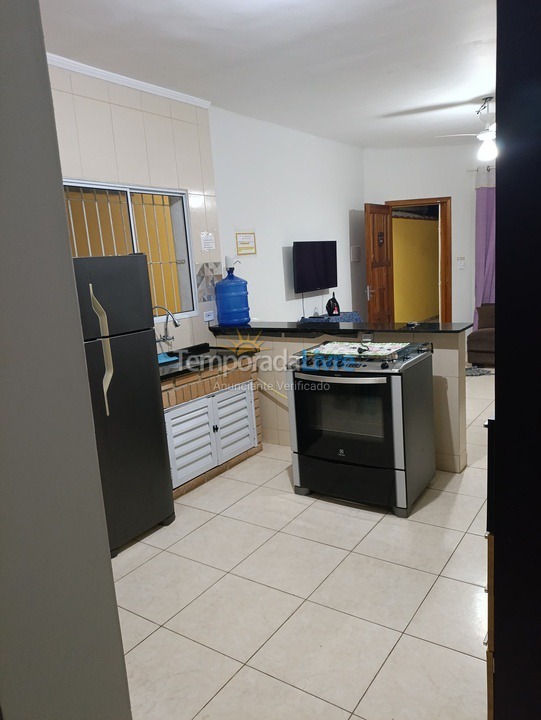 Casa para aluguel de temporada em Mongaguá (Florida Mirim)