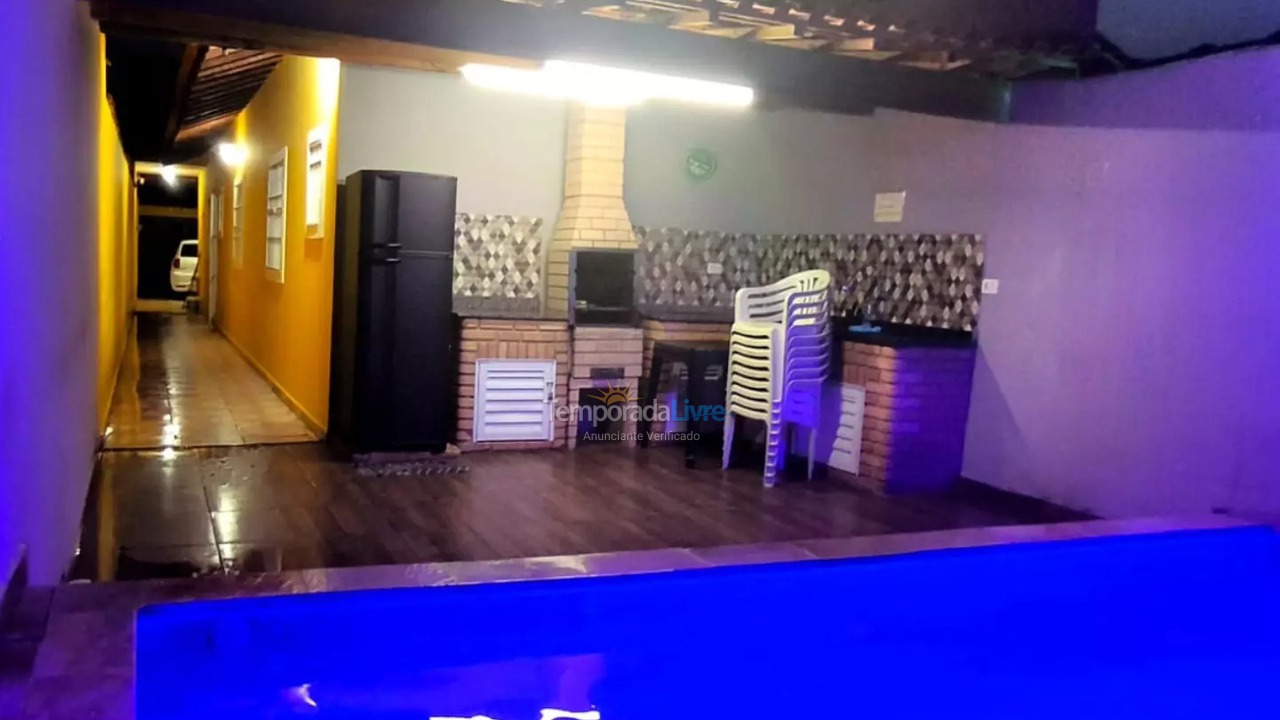 Casa para aluguel de temporada em Mongaguá (Florida Mirim)