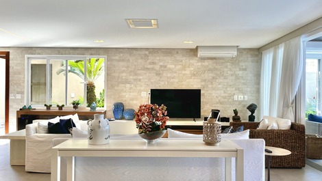 Beachfront house - Juquehy Beach