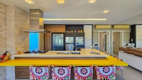 Ático Riviera de São Lourenço en módulo 8 con 6 habitaciones