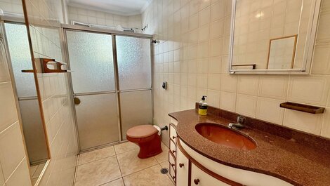 T062 - Apto c/ 3 quartos, 2 suítes | Wi-Fi e SmartTV