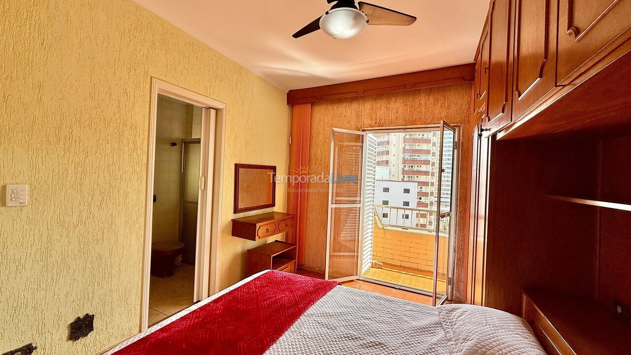 Apartamento para aluguel de temporada em Praia Grande (Vila Tupi)